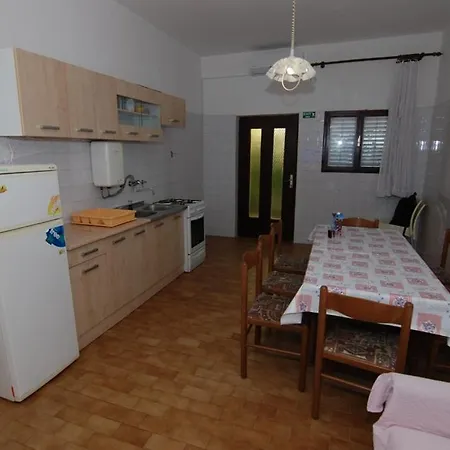 Apartmani Lukacic - Kraj Apartament
