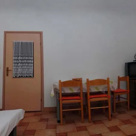 Apartament Apartmani Lukacic - Kraj Tkon