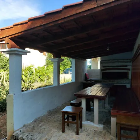 Apartmani Lukacic - Kraj Apartament Tkon