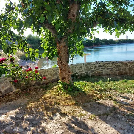 Apartament Apartmani Lukacic - Kraj Tkon